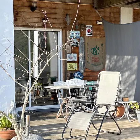 Apartment Le De St Martin Saint-Martin-de-l'Arcon